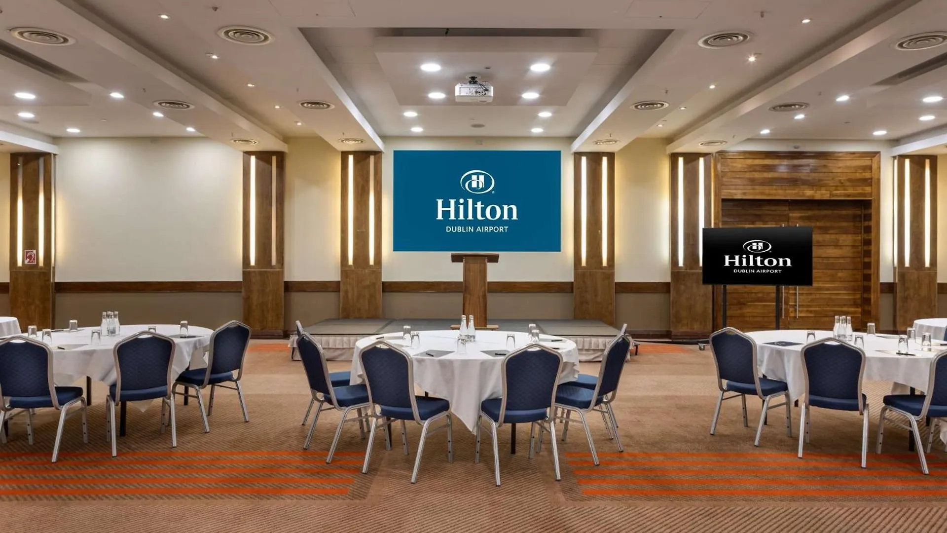 ****  Hilton Dublin Airport Otel Cloghran İrlanda