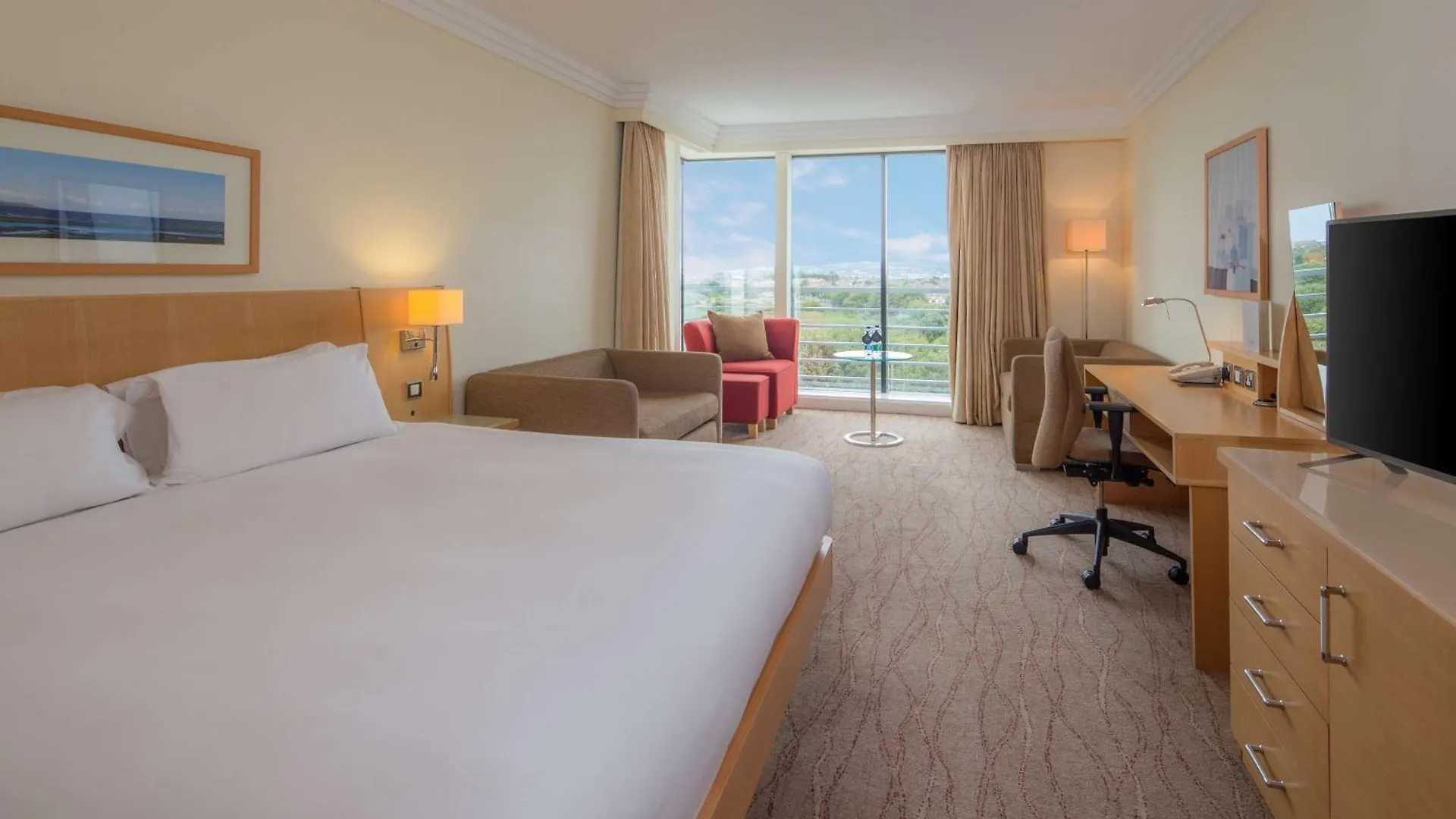 Hilton Dublin Airport Hotel Cloghran