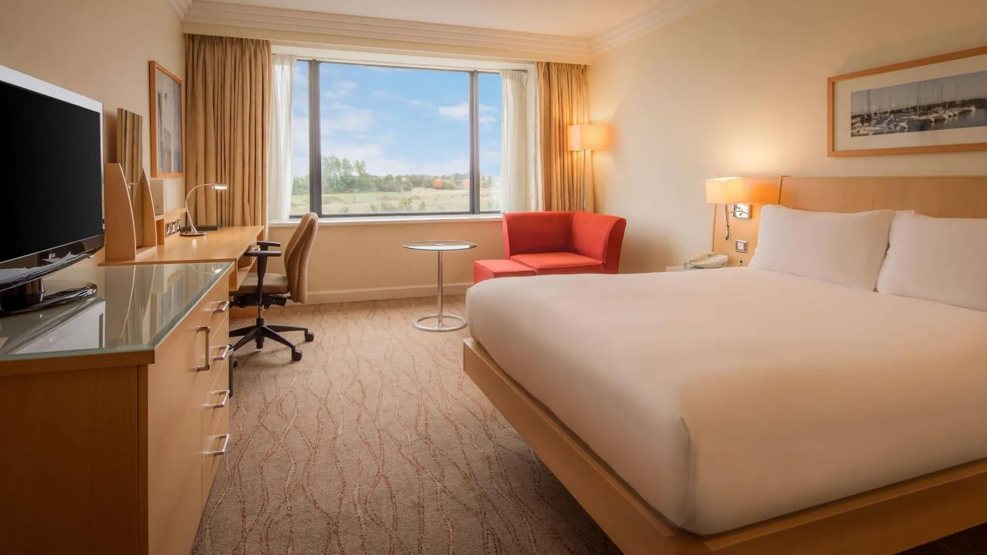 Hilton Dublin Airport Hotel Cloghran